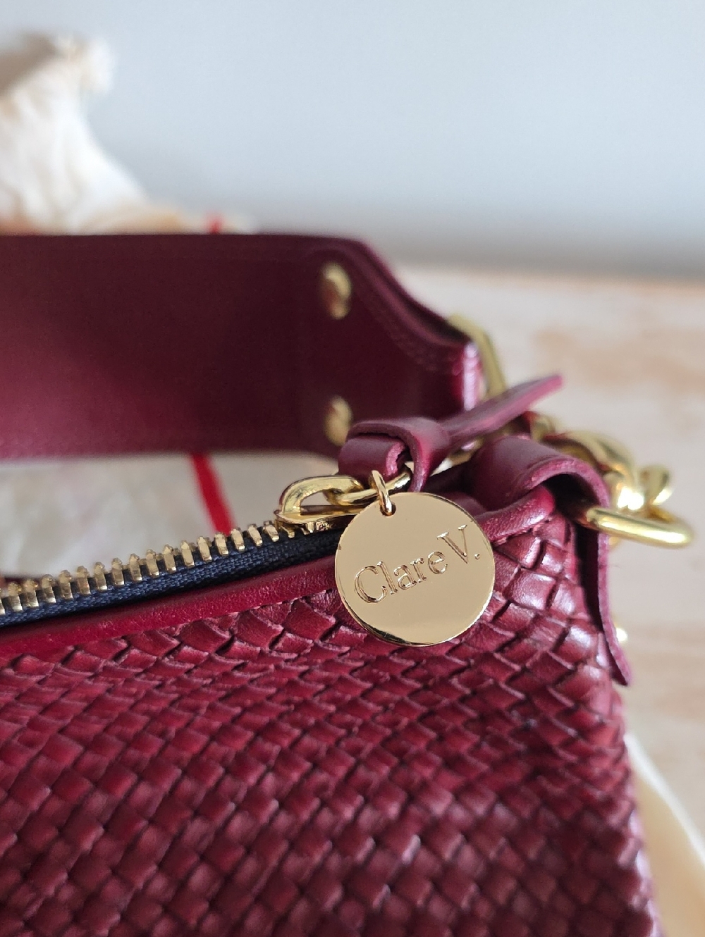 Clare V Moyen Messenger Bag In Woven Oxblood - Picture 8 of 16